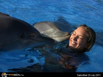 24.Hannah-Fraser_Kissed-by-Dolphins.jpg
