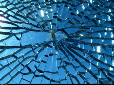 Broken_glass (1280x960).jpg